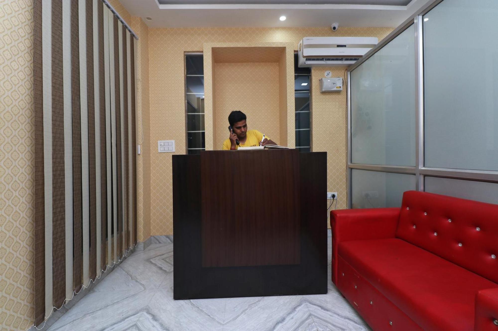 Hotel O Shri Shyam Lawn & Resort Sitapur  Экстерьер фото
