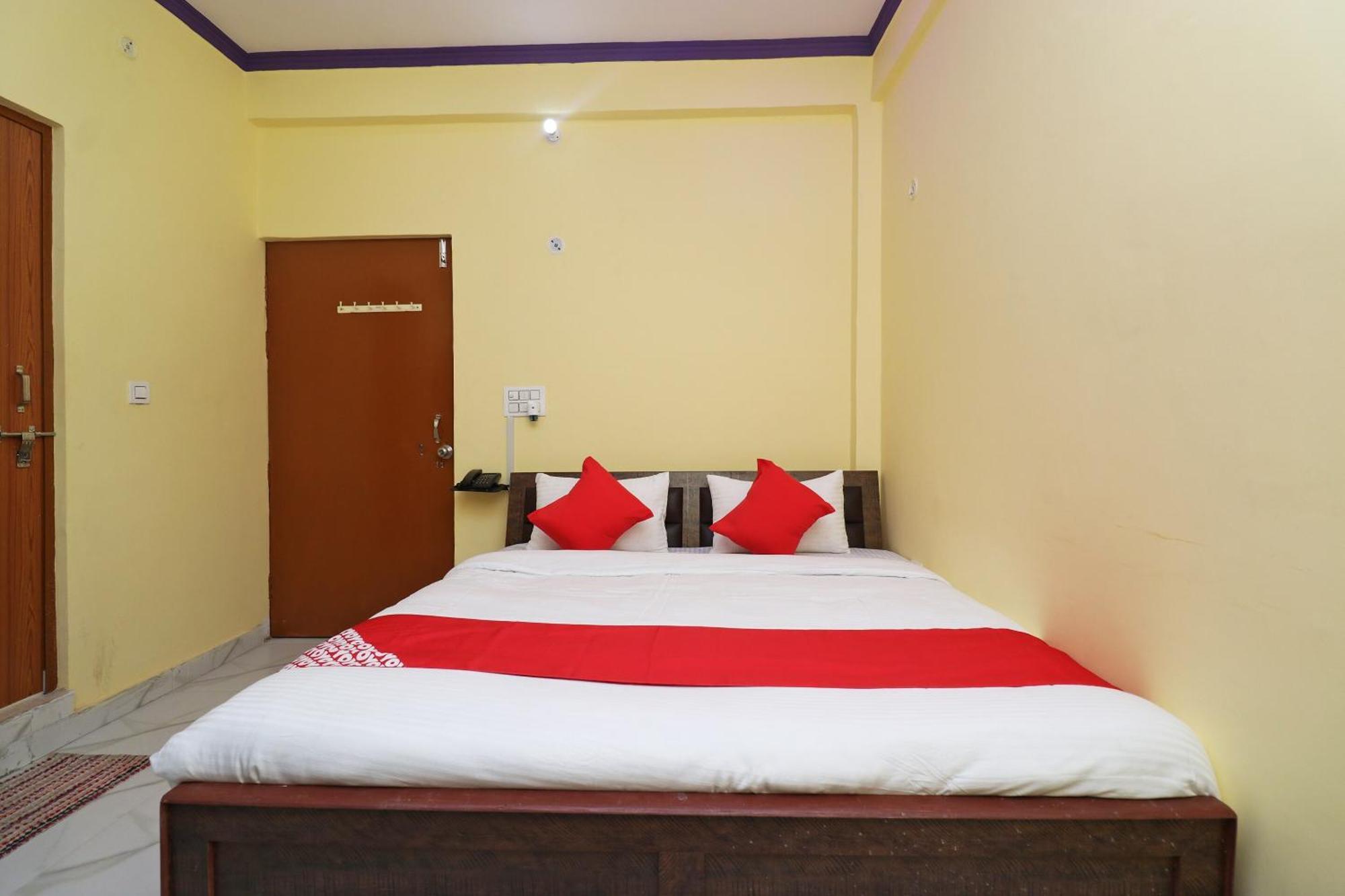 Hotel O Shri Shyam Lawn & Resort Sitapur  Экстерьер фото
